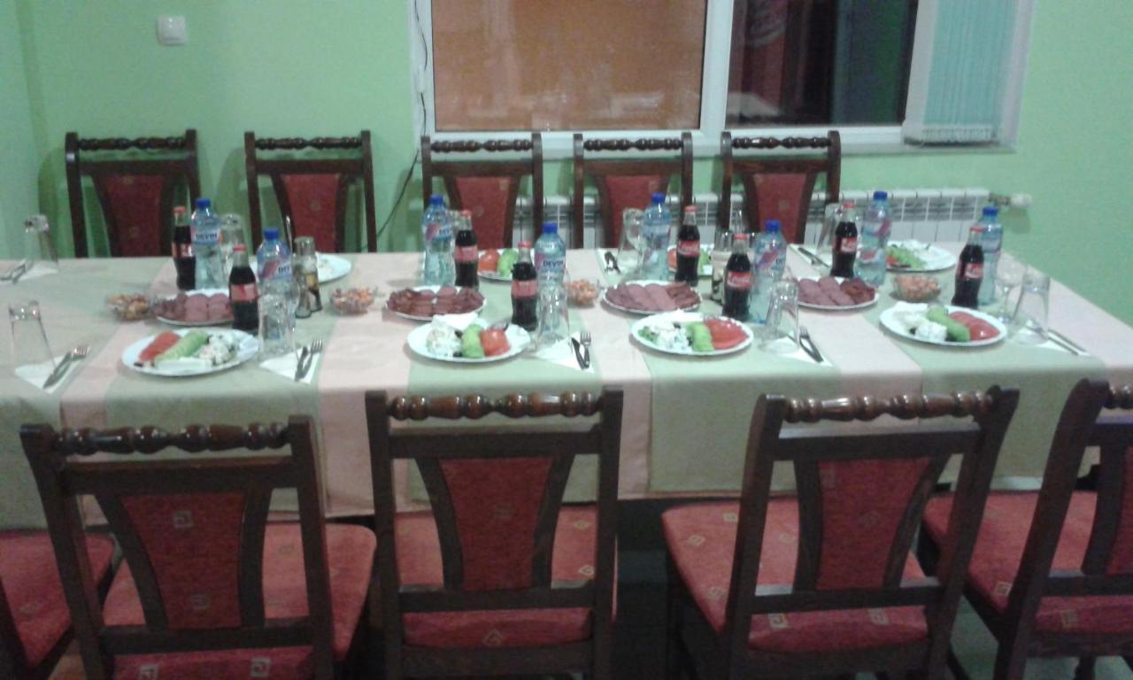 Family Hotel Panorama Сърница Екстериор снимка
