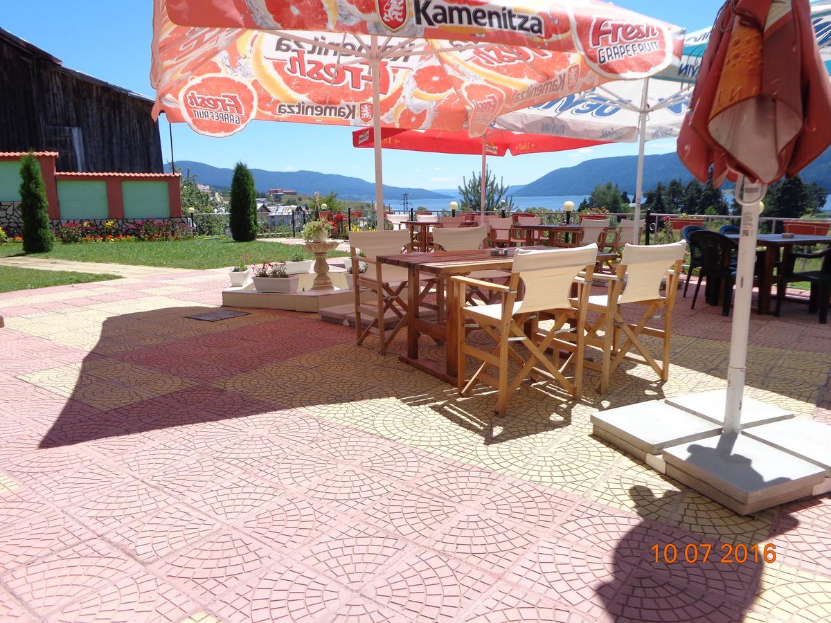 Family Hotel Panorama Сърница Екстериор снимка