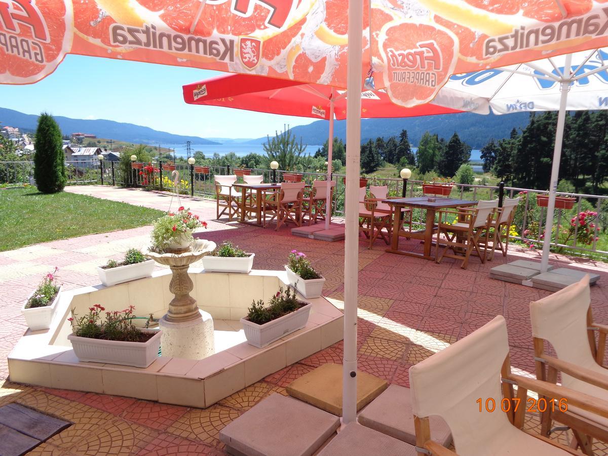 Family Hotel Panorama Сърница Екстериор снимка