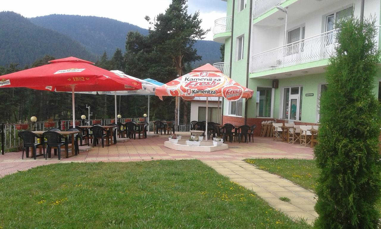 Family Hotel Panorama Сърница Екстериор снимка