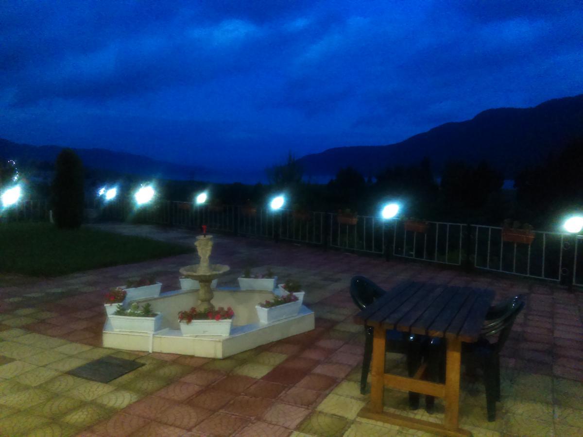 Family Hotel Panorama Сърница Екстериор снимка